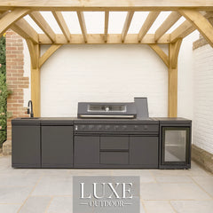Luxe Assado Outdoor Kitchen