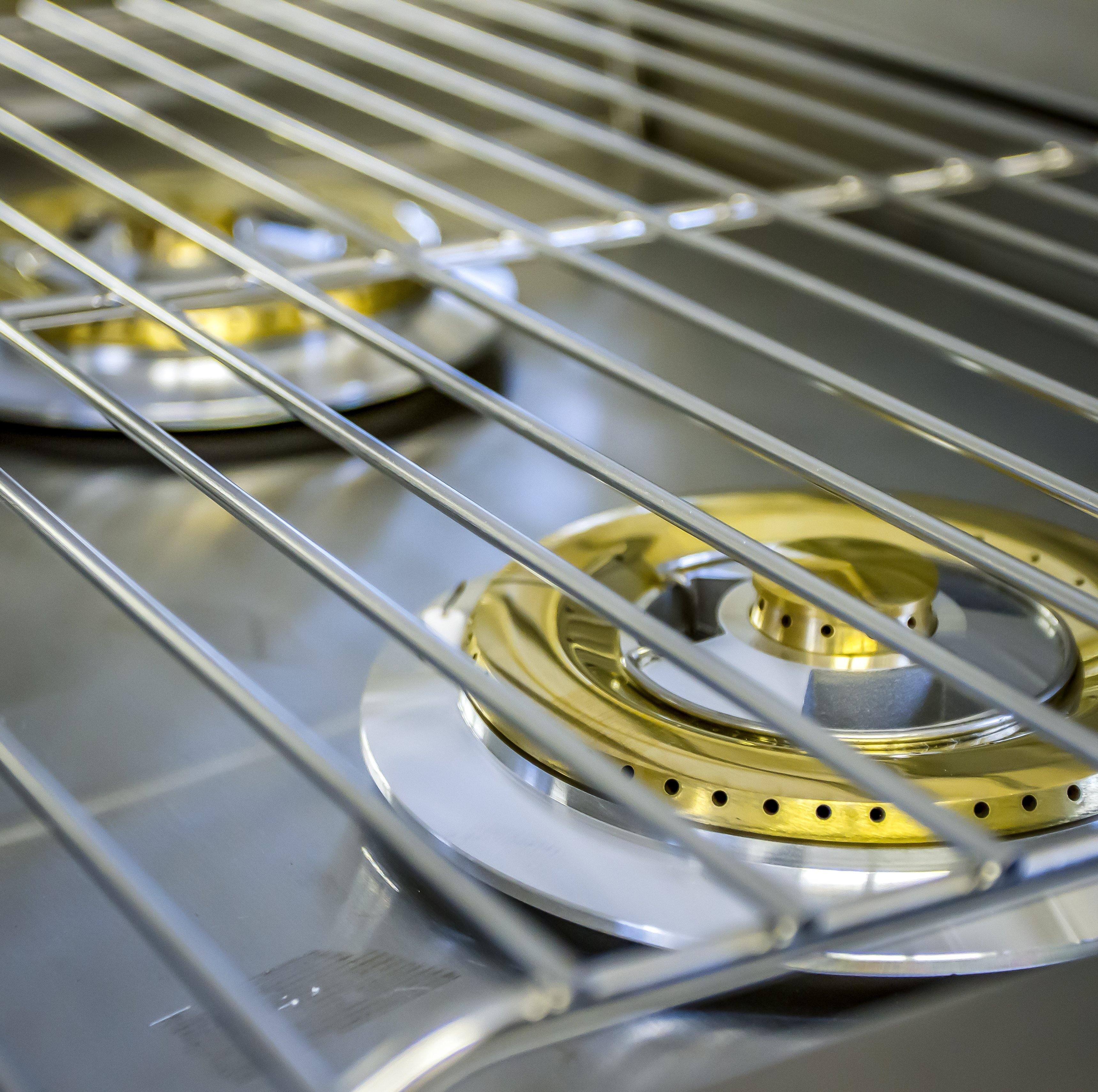 Luxe Outdoor Premium Outdoor Garden Kitchen | 6 Piece | Fully S304 Stainless Steel | Sink, Barbecue, Pizza Oven, Burner & Appliance Cabinet | - Luxe Outdoor