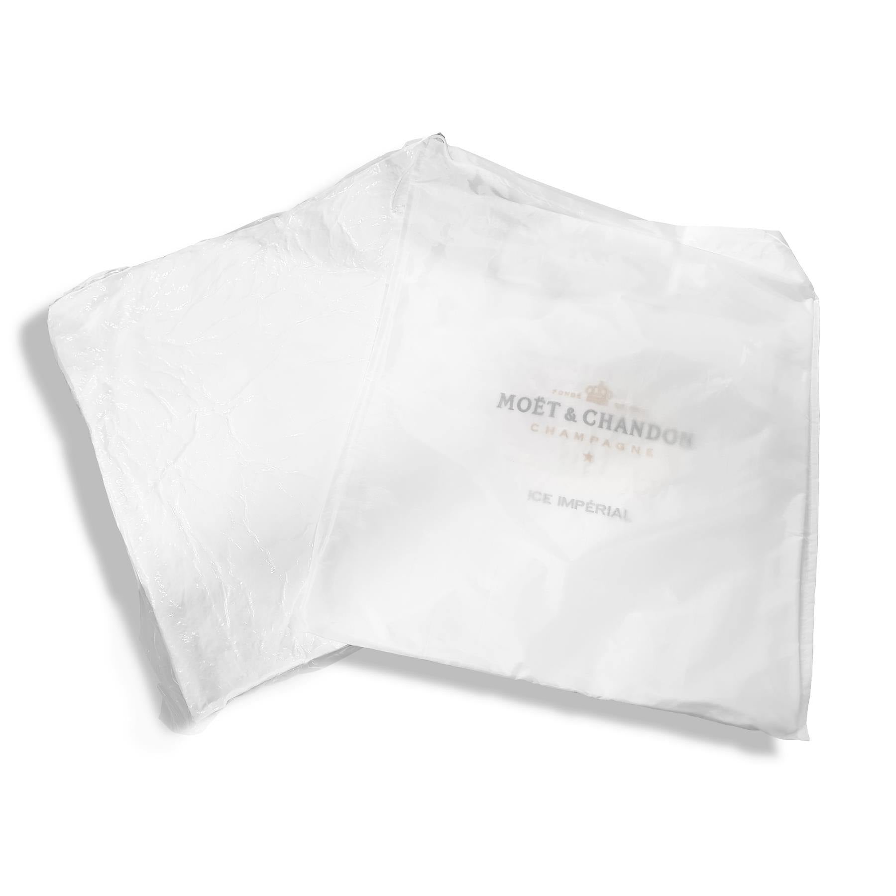 Moet One Pillows Cushion Cover White Outdoor Champagne Chandon Ice Imperial  : : Home & Kitchen